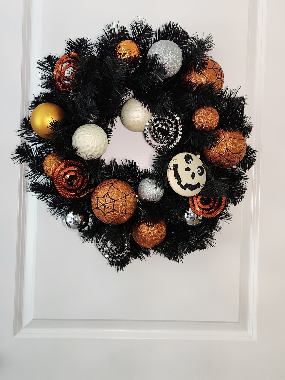 Spooky & Festive Black Halloween Wreath - 20 Inch